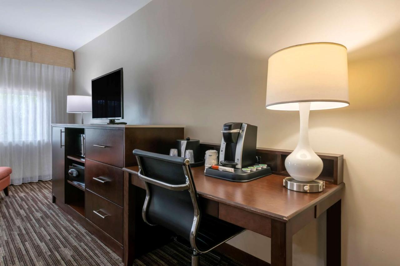 Best Western Plus North Miami-Bal Harbour Esterno foto